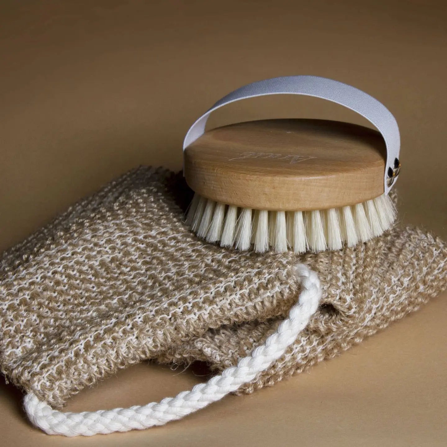 Brocha redonda para masaje corporal - Anaé